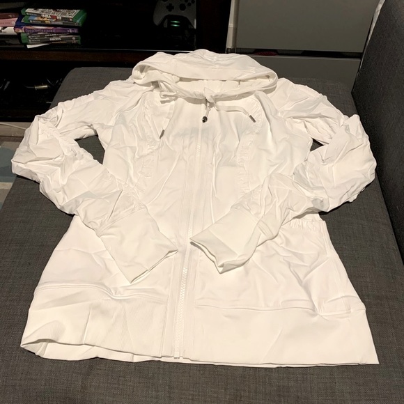 lululemon Dance Studio Jacket - Picture 4 of 8